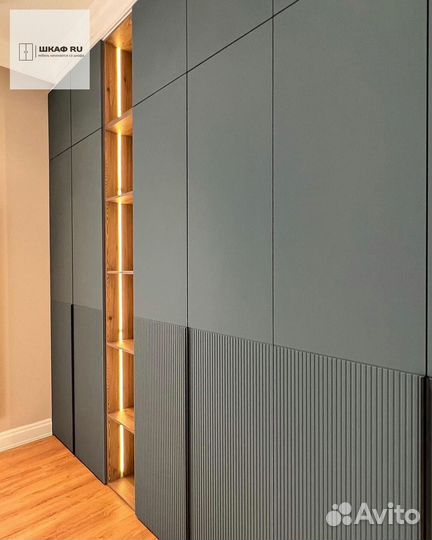 Шкаф стильный