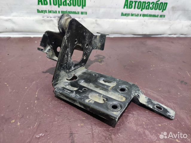 Кронштейн блока ABS Volkswagen Polo