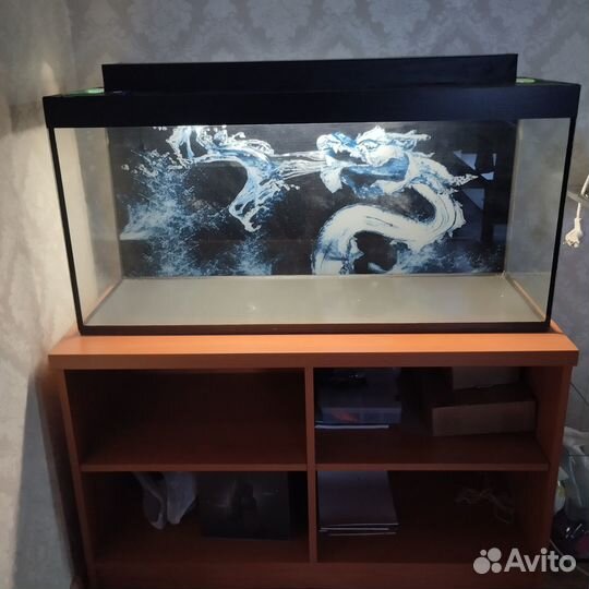 Аквариум с тумбой