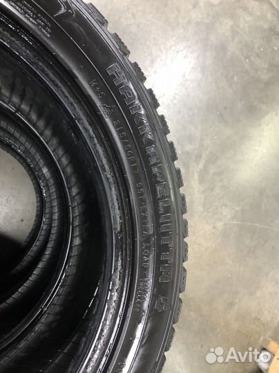 Nokian Tyres Hakkapeliitta 5 215/50 R17