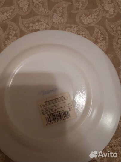 Тарелка новая 2шт