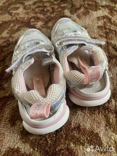 Кроссовки летние 30 размер