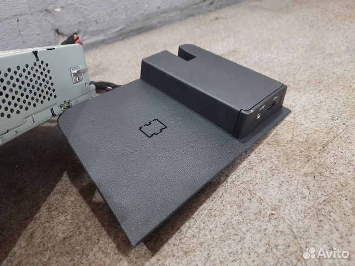 Swing магнитола для Skoda Rapid 2015 оригинал