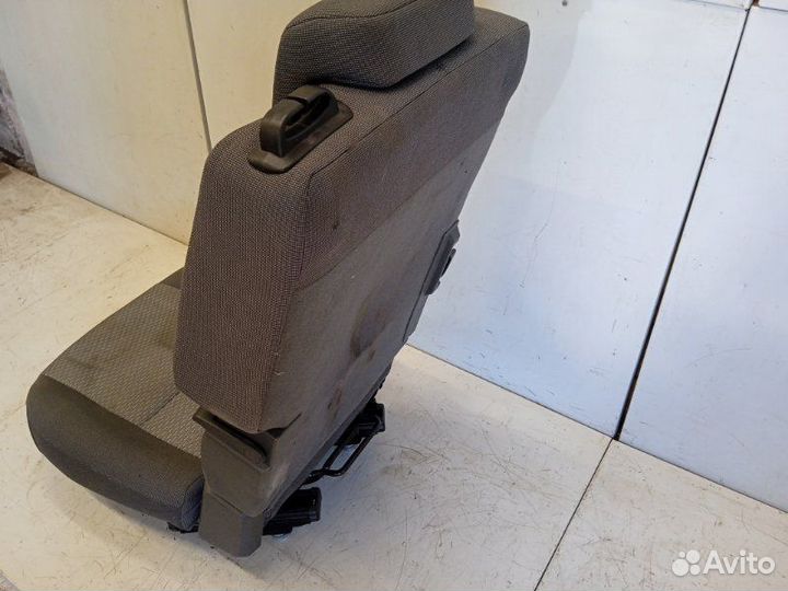 Сиденье заднее левое Ford C Max 1.8 2004