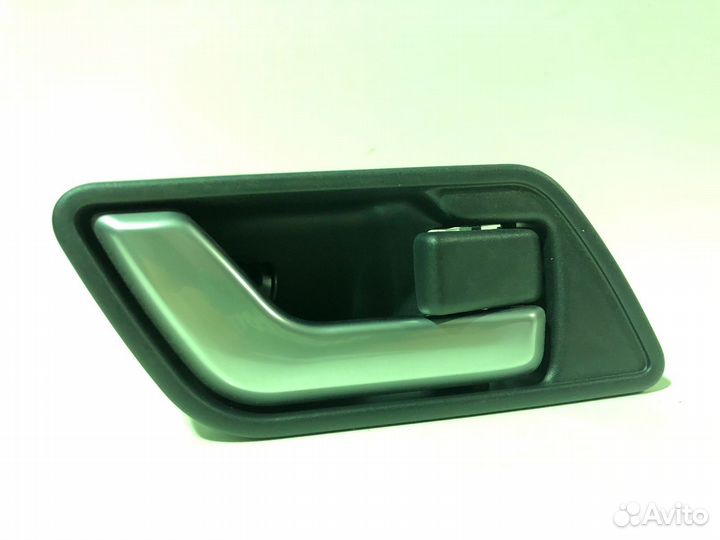 Ручка двери внутренняя правая Land Rover