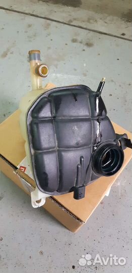 Расширительный бачок om642