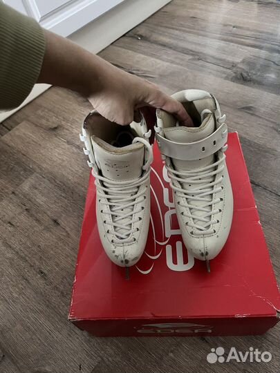 Профессиональные коньки Edea overture