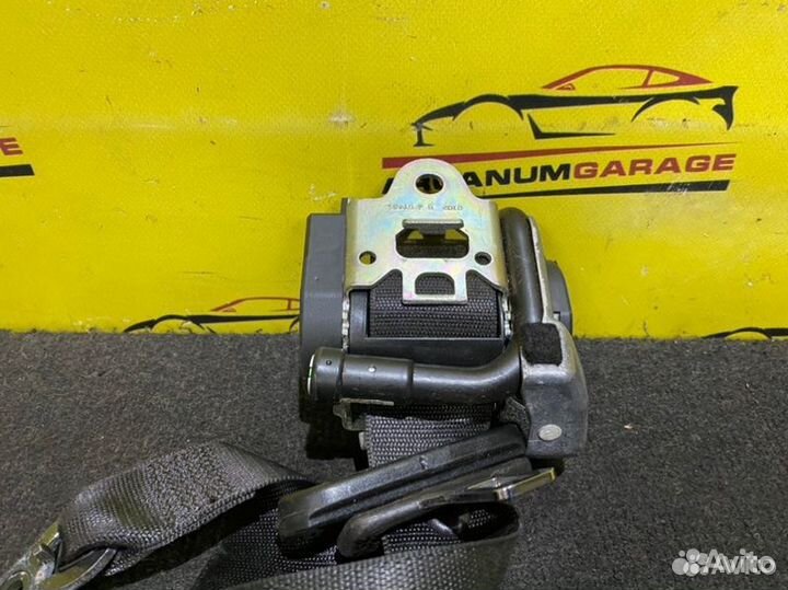 Ремень безопасности задний левый Mercedes 211 W211