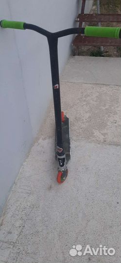 Трюковой самокат кастом парк