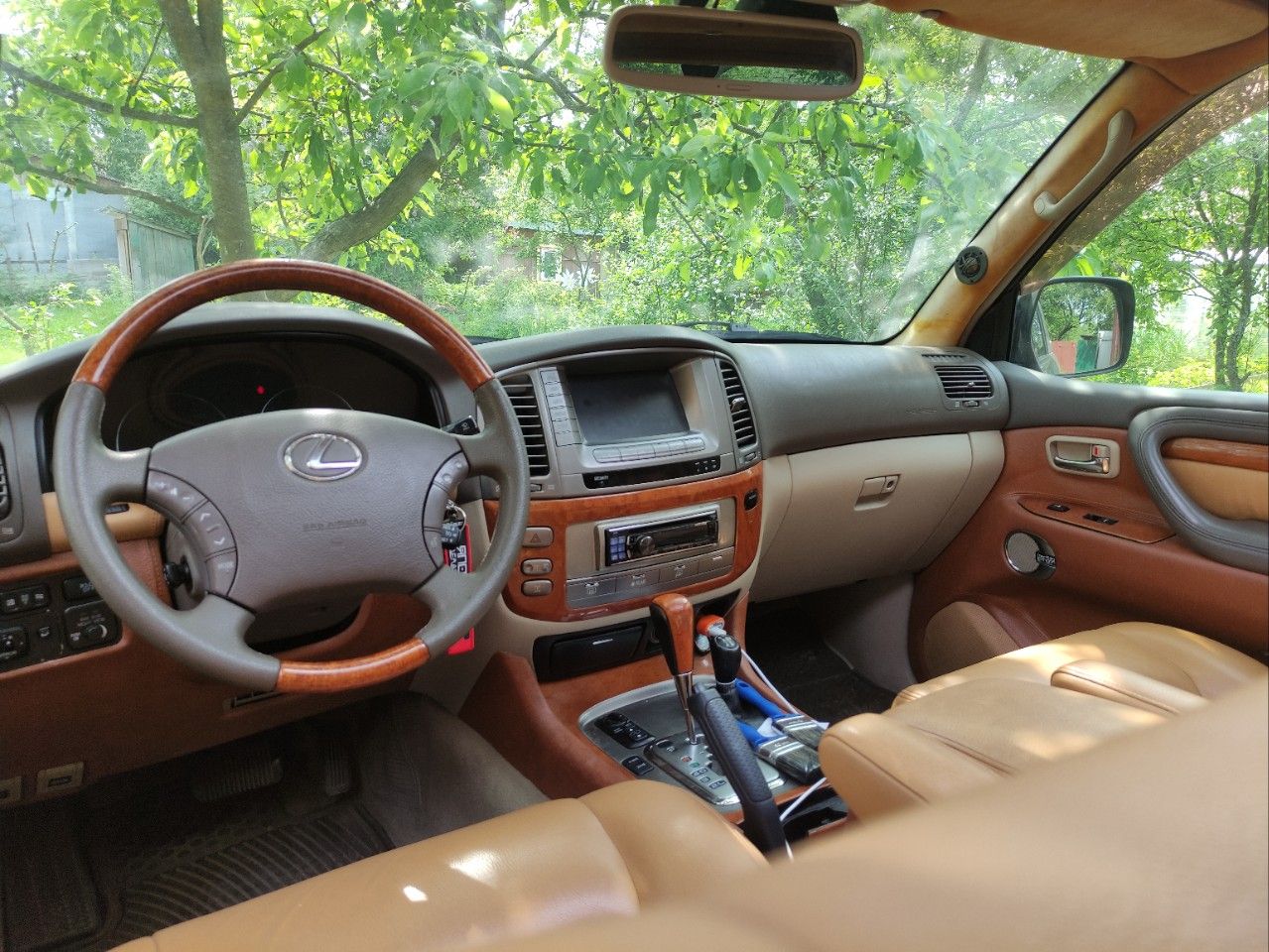Lexus LX: фото владельца