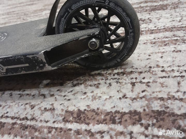 Самокат Skip Slash 2022