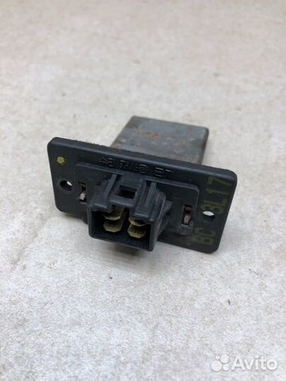 Резистор печки Kia Rio 1 1 универсал A5D бензин
