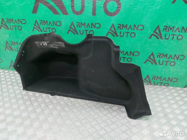 Обшивка багажника левая Toyota Camry 8 XV70