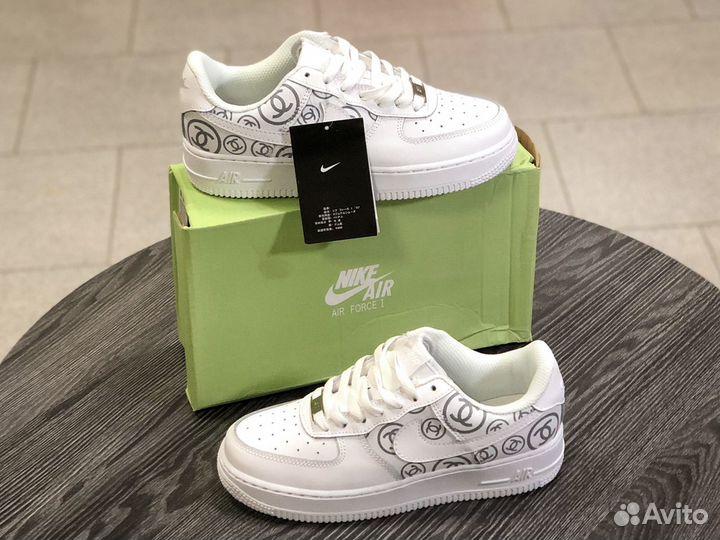 Nike air best sale force chanel