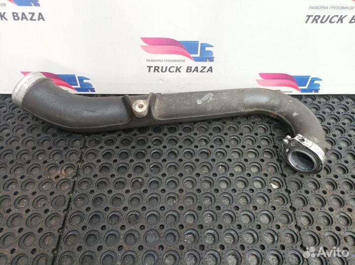 Патрубок интеркулера