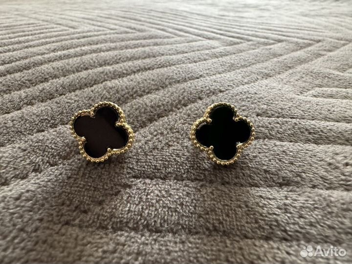 Сережки van cleef