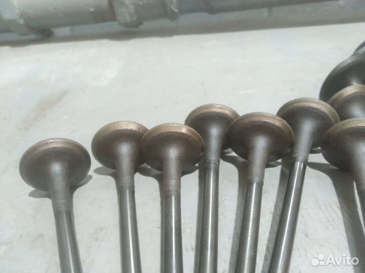 Клапан выпускной Kia Rio 3 1.4 МКПП 2011