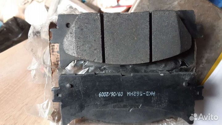 Тормозные колодки передние Тоyоta Camry