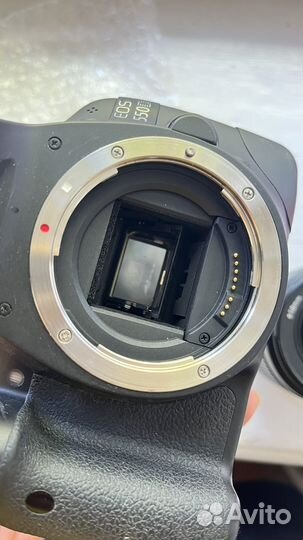 Зеркальный фотоаппарат canon 550d kit + 50 1.8