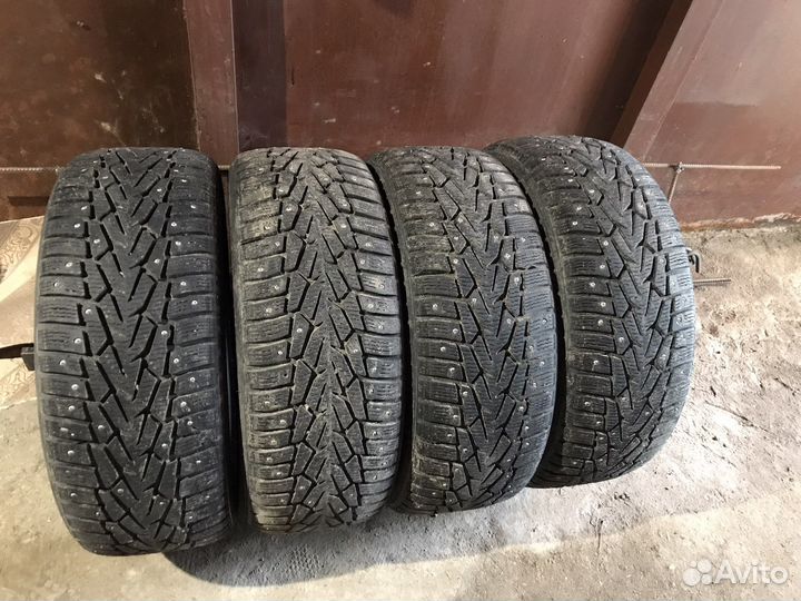 Nokian Tyres Nordman 7 215/55 R17 98T