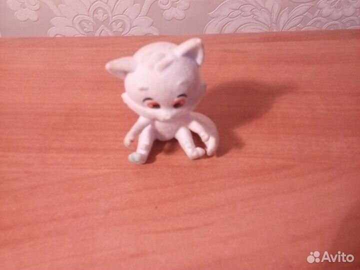 Кошечка игрушка