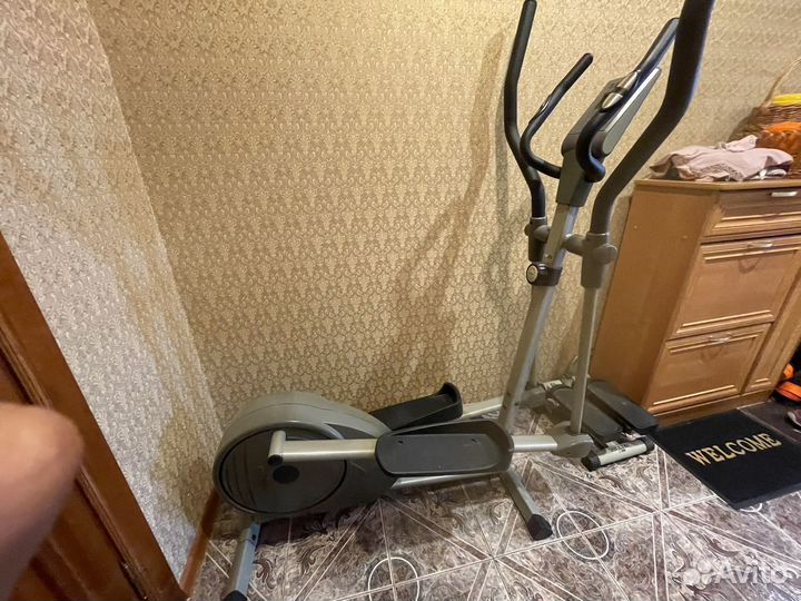 Эллиптический тренажер torneo