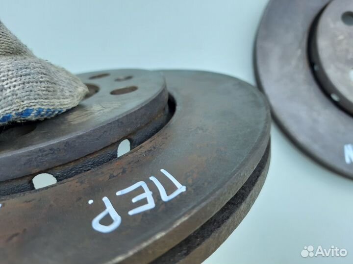 Тормозные диски передние Skoda Fabia 1999-2007