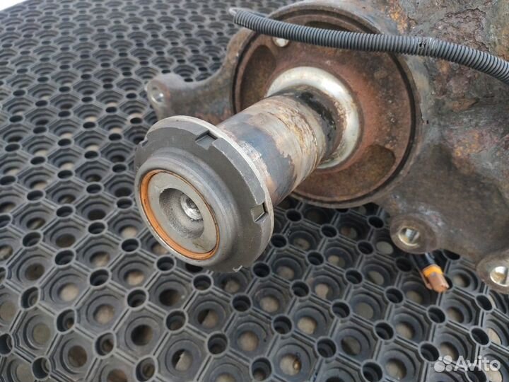 Балка передняя поперечная