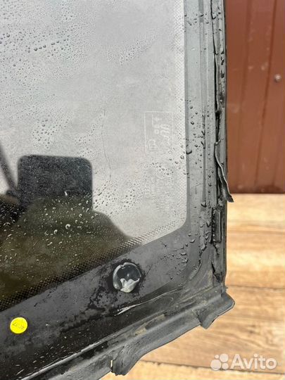 Стекло заднее правое Audi 3 8P 1.8 2008