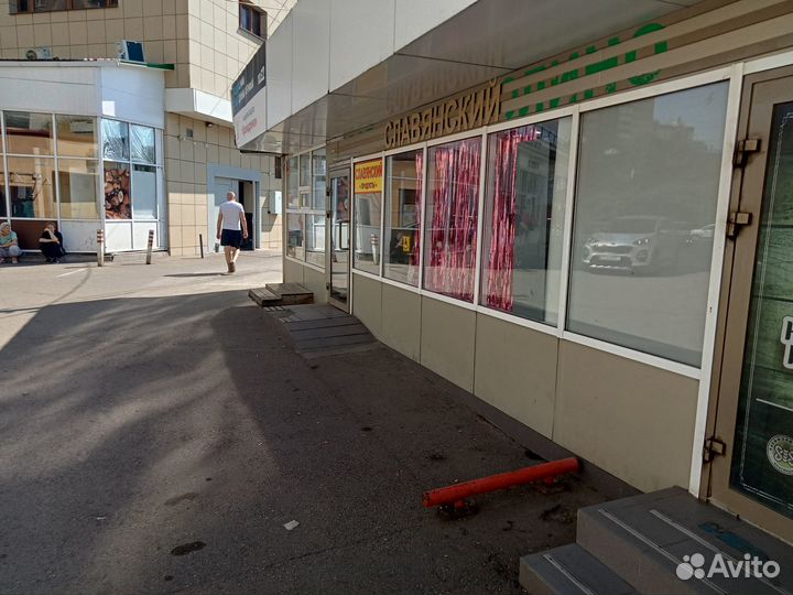 Продуктовый магазин, чистыми 125к