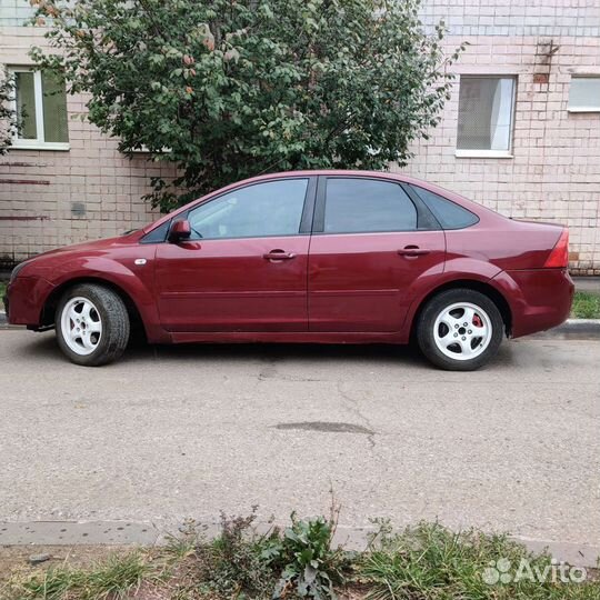 Ford Focus 2 МТ, 2005, 161 000 км