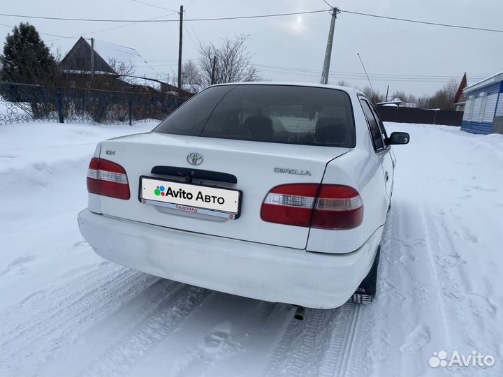 Toyota Corolla 1.3 AT, 1999, 304 000 км