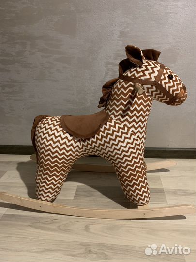 Лошадка качалка