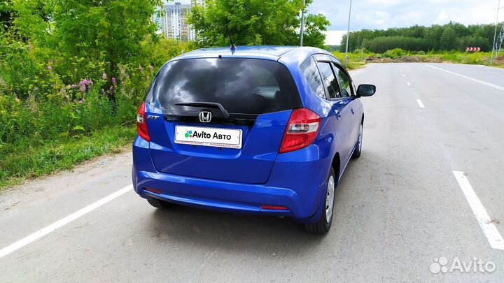 Honda Fit 1.3 CVT, 2011, 68 900 км