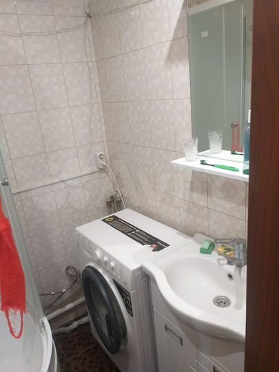 Комната 16 м² в 3-к., 2/2 эт.