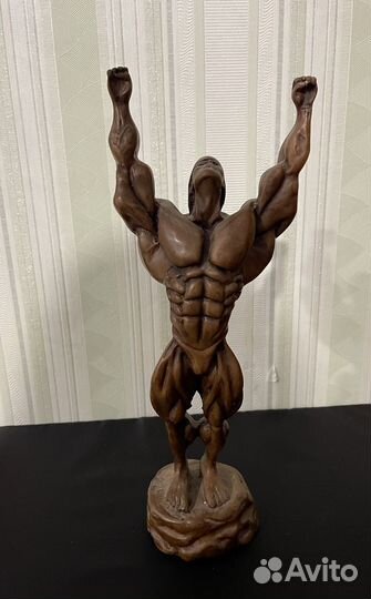 Статуэтка Бодибилдера