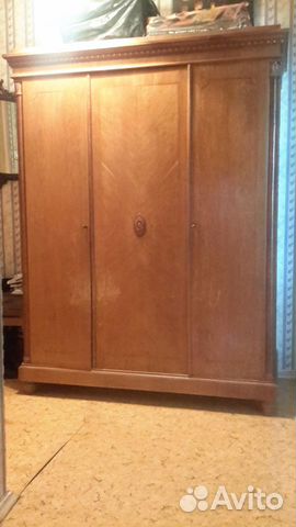 Шкаф платяной СССР 50х годов (дубовый)