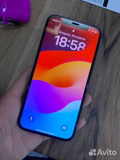 iPhone 12, 64 ГБ