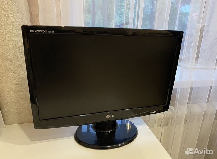 Монитор lg flatron W2043T