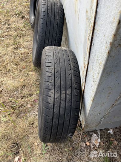 Maxxis Bravo HP-M3 225/65 R17