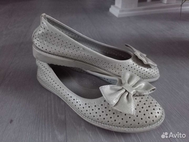 Туфли для девочки в ассортименте 34-35 размеры