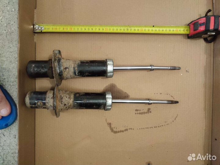 Продаю запчасти на Ссанёнг Кайрон