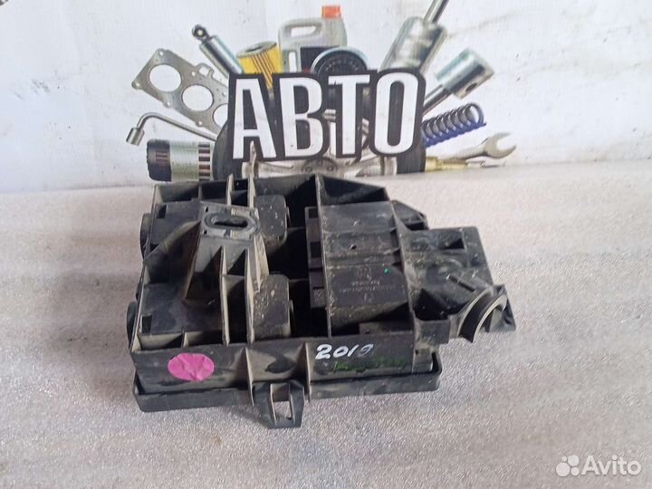 Корпус блока предохранителей Chevrolet cobalt