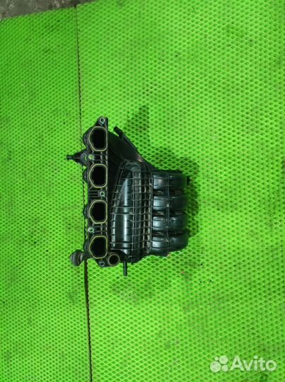 Коллектор впускной Skoda Rapid