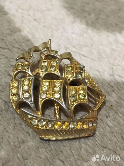 Брошь-значок СССР