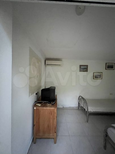 Комната 18 м² в 1-к., 1/1 эт.