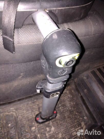 Автокресло Maxi Cosi Priori Fix