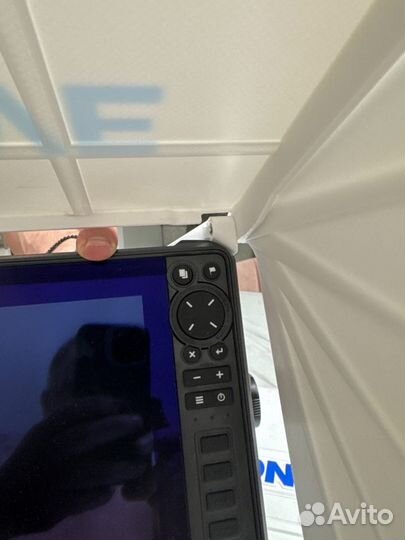 Защитная крышка для эхолота lowrance 12HD lave