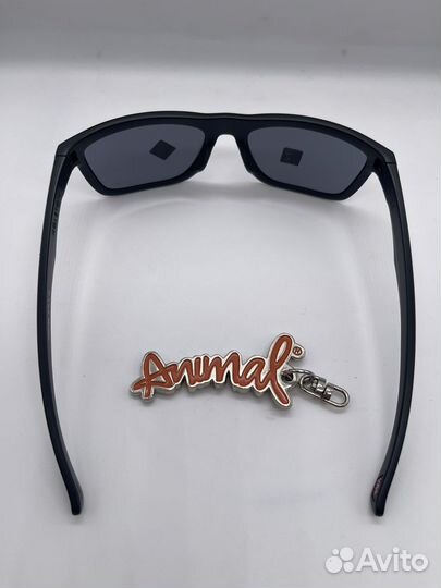 Очки Oakley Holston