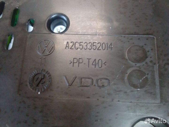 Панель приборов Volkswagen Polo 5